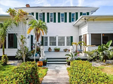2326 2nd Avenue E Bradenton FL 34208