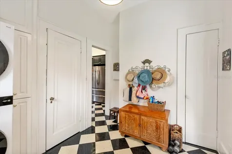 2326 2nd Avenue E Bradenton FL 34208