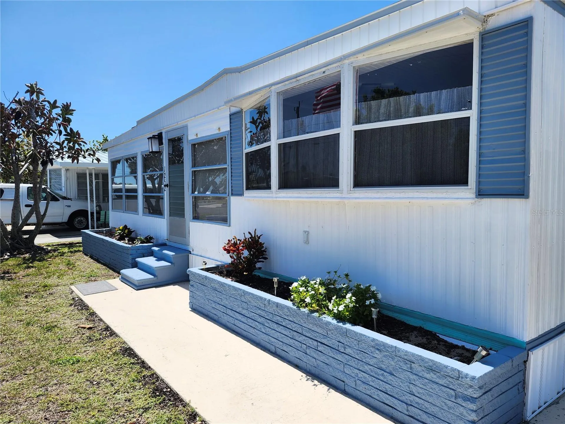 1252 Kingfisher Drive Englewood FL 34224