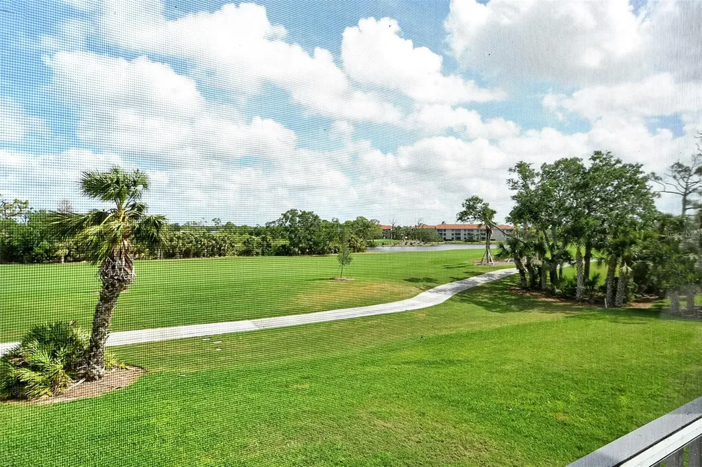 9630 Club South Circle Sarasota FL 34238