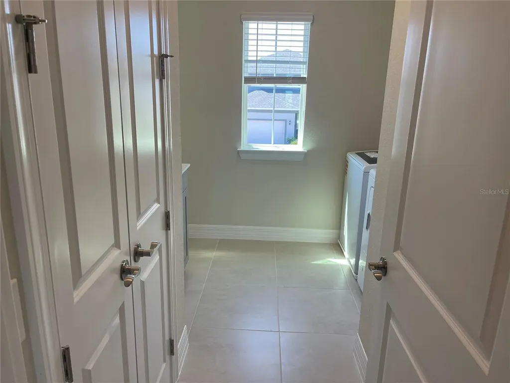 8375 Fenton Street Orlando FL 32836