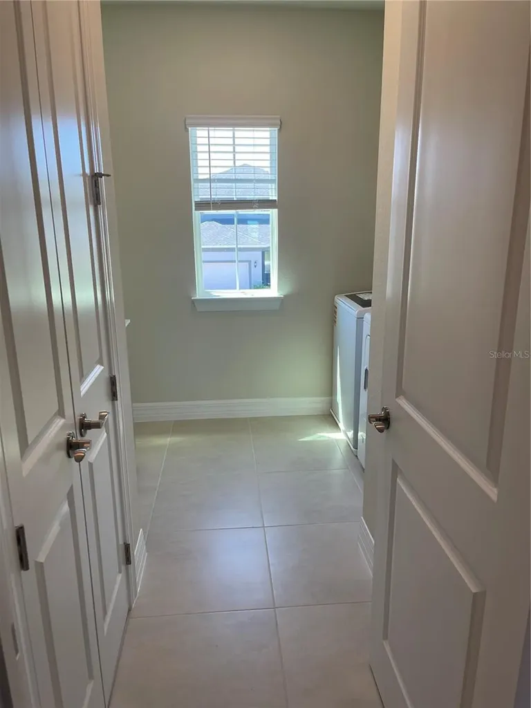 8375 Fenton Street Orlando FL 32836