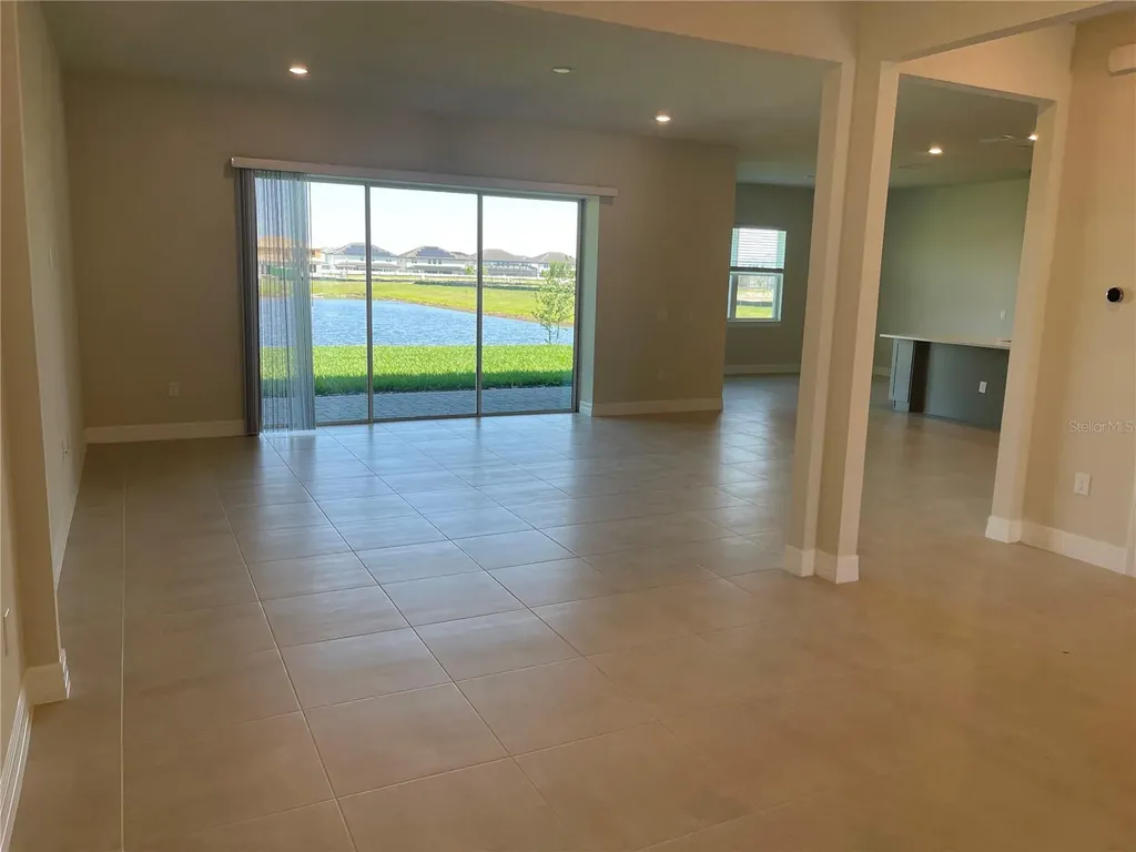 8375 Fenton Street Orlando FL 32836