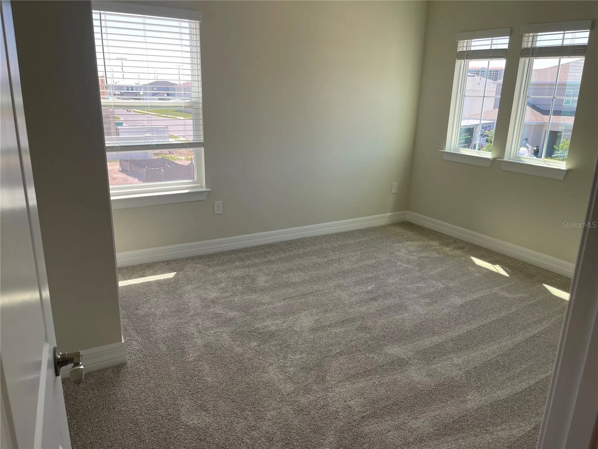 8375 Fenton Street Orlando FL 32836