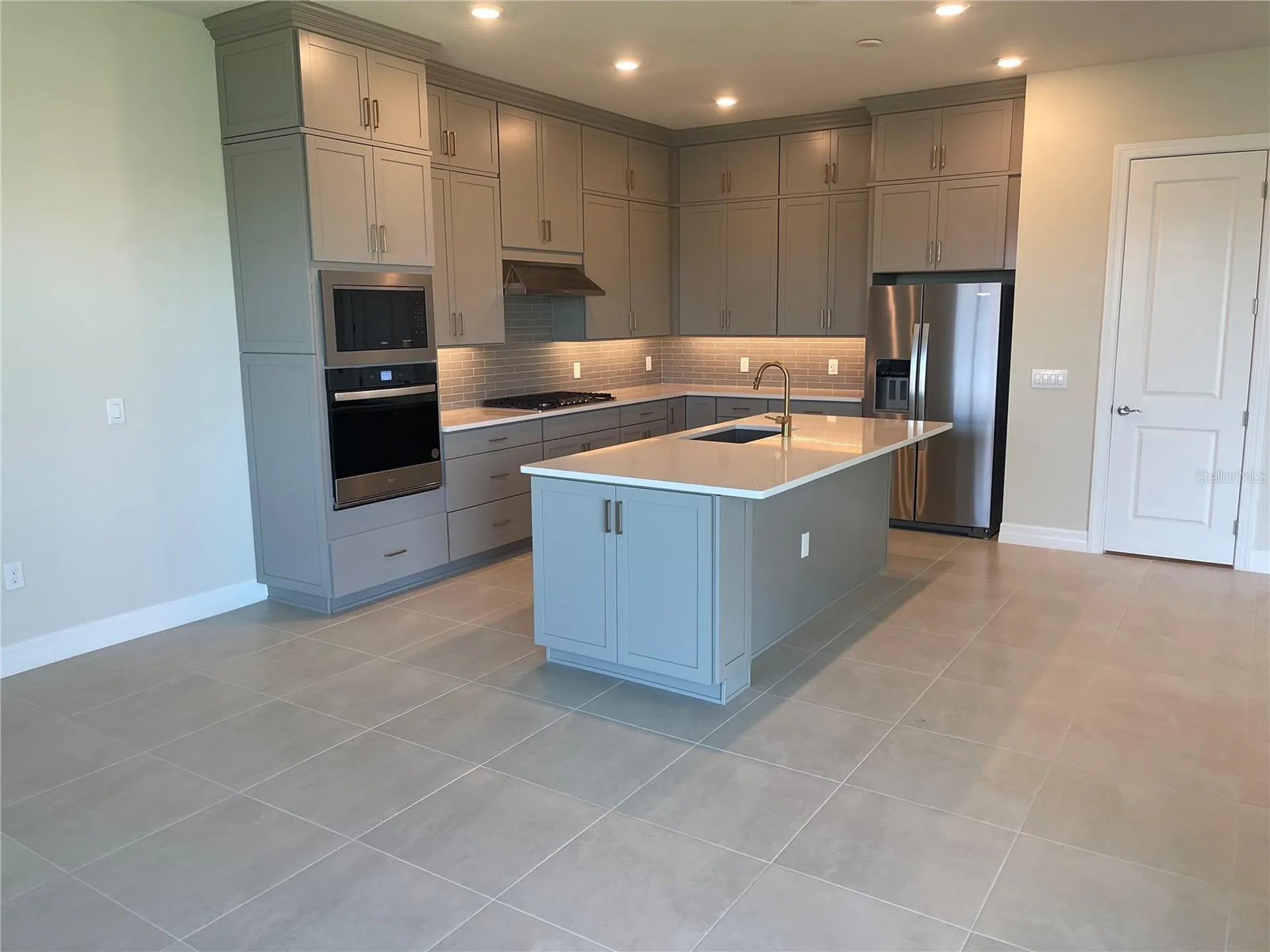 8375 Fenton Street Orlando FL 32836