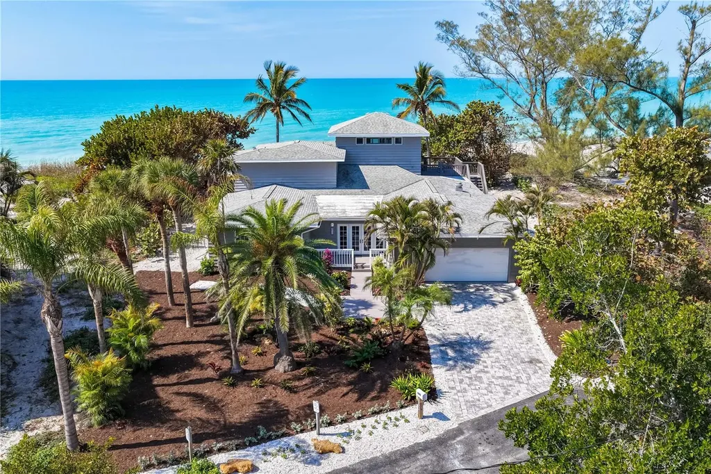 8592 Hidden Lagoon Road Sarasota FL 34242