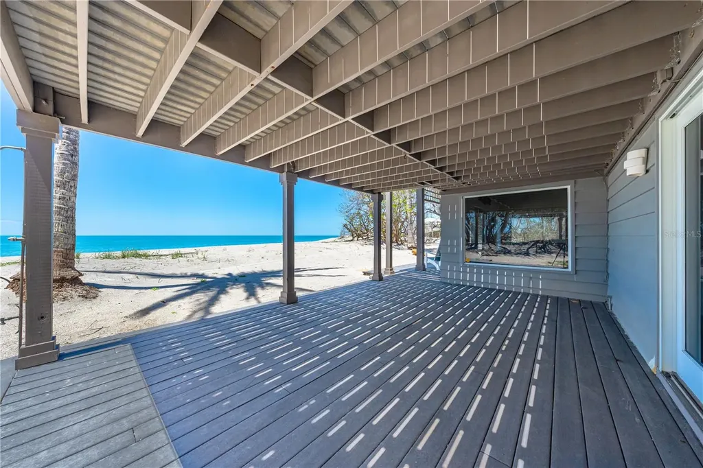 8592 Hidden Lagoon Road Sarasota FL 34242