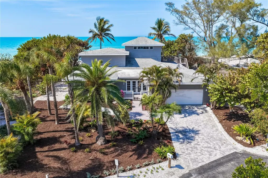 8592 Hidden Lagoon Road Sarasota FL 34242