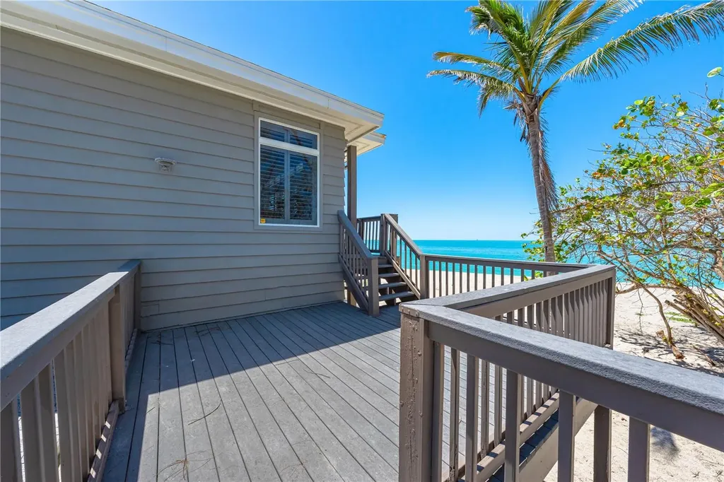 8592 Hidden Lagoon Road Sarasota FL 34242