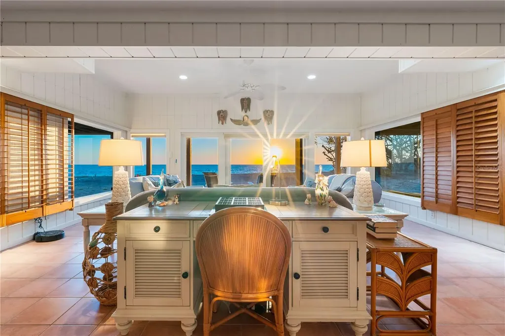 8592 Hidden Lagoon Road Sarasota FL 34242