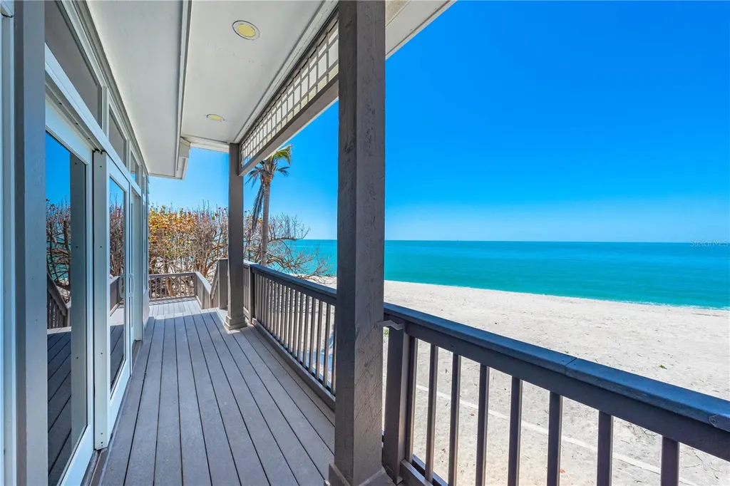 8592 Hidden Lagoon Road Sarasota FL 34242