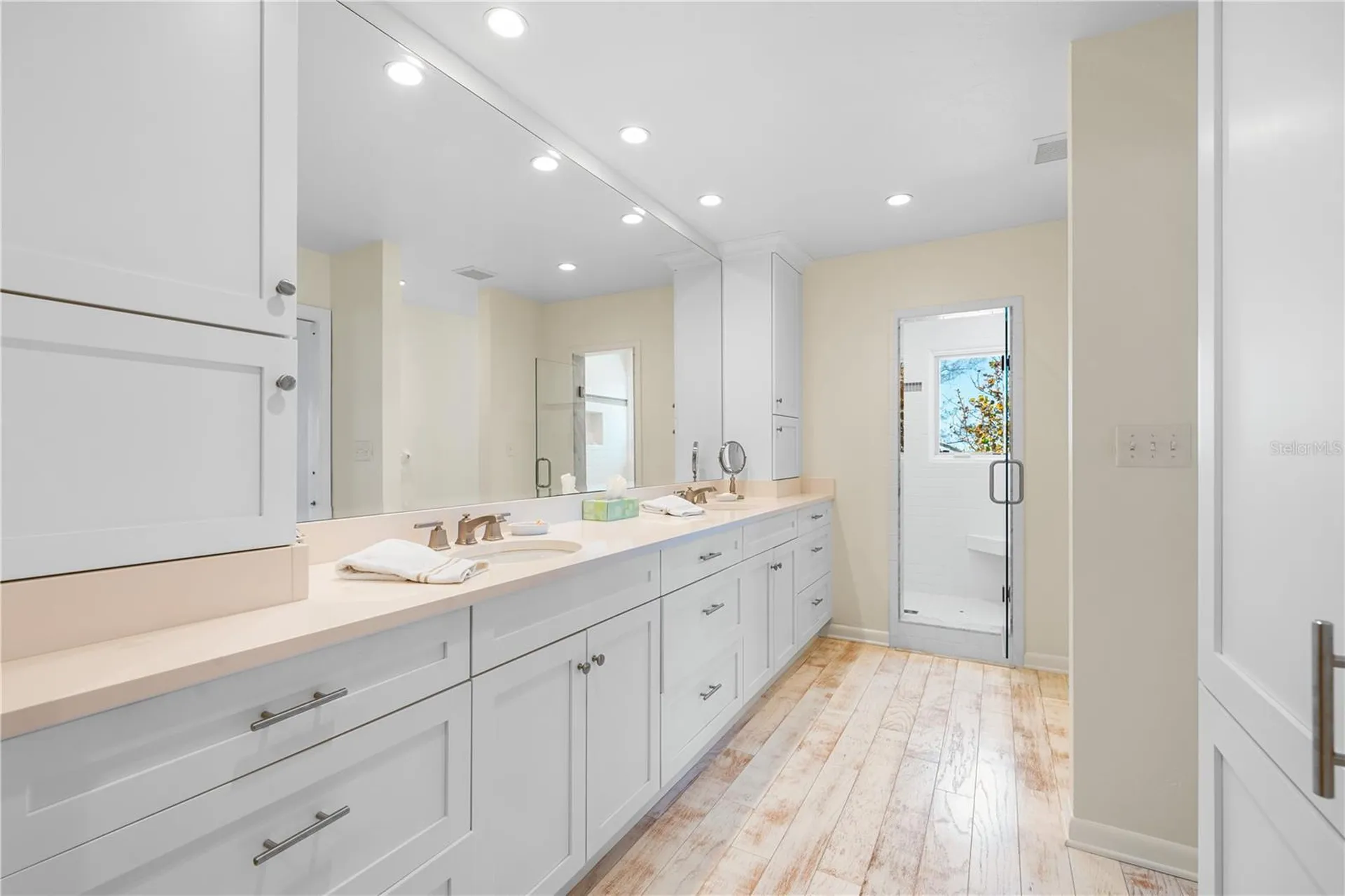 8592 Hidden Lagoon Road Sarasota FL 34242