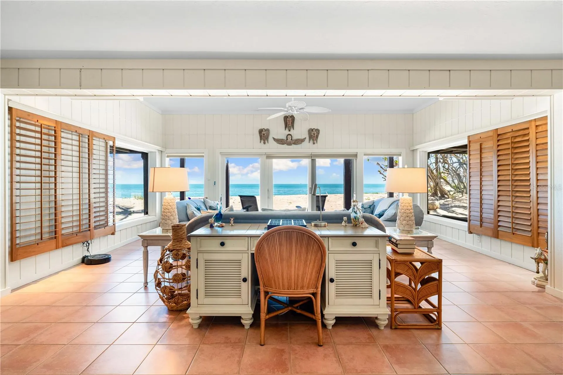 8592 Hidden Lagoon Road Sarasota FL 34242