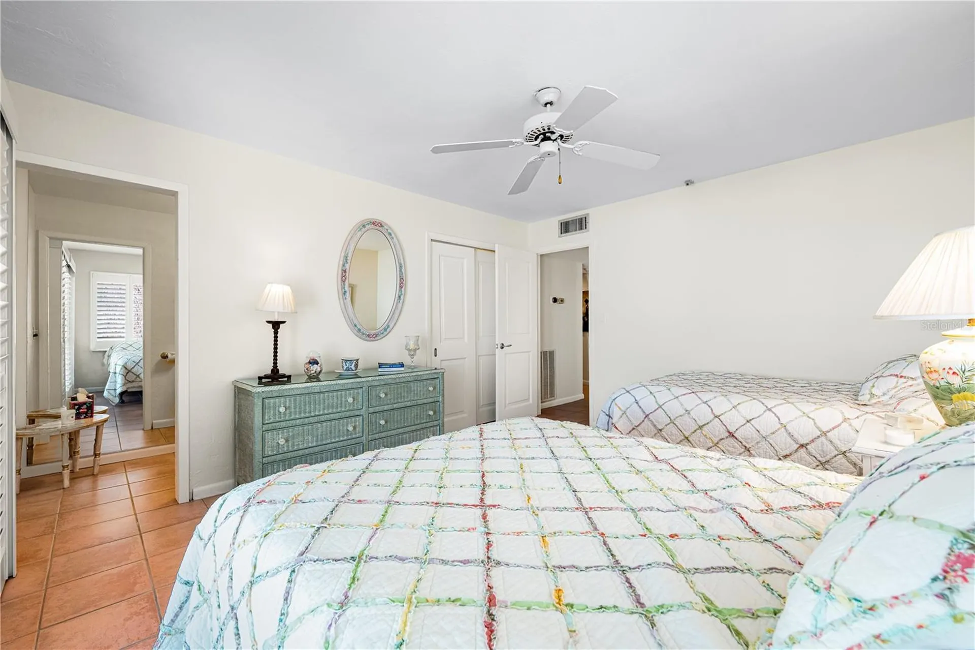 8592 Hidden Lagoon Road Sarasota FL 34242
