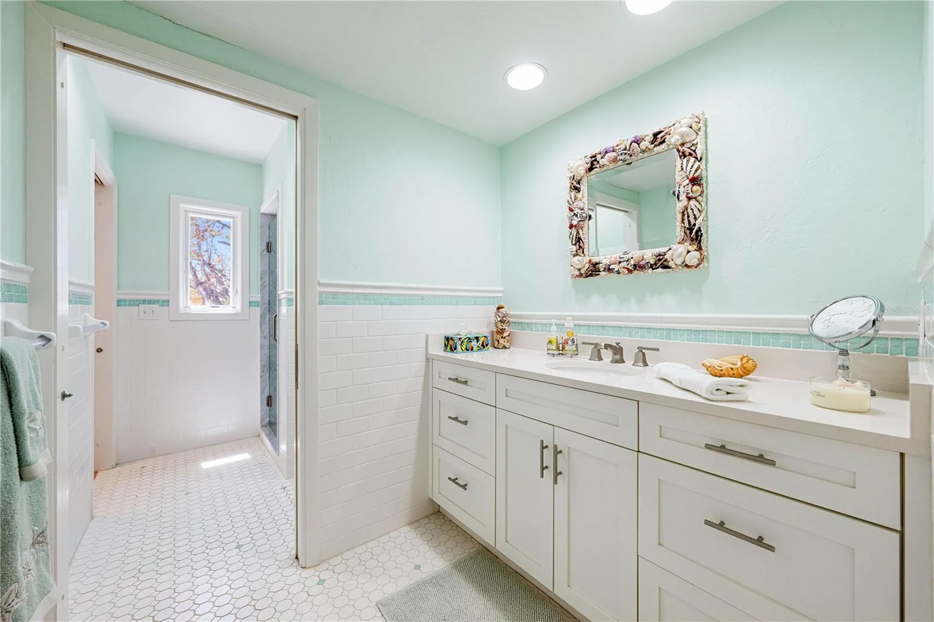 8592 Hidden Lagoon Road Sarasota FL 34242