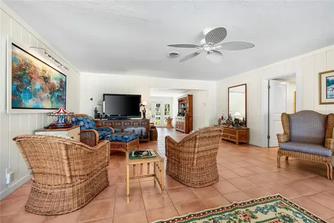 8592 Hidden Lagoon Road Sarasota FL 34242