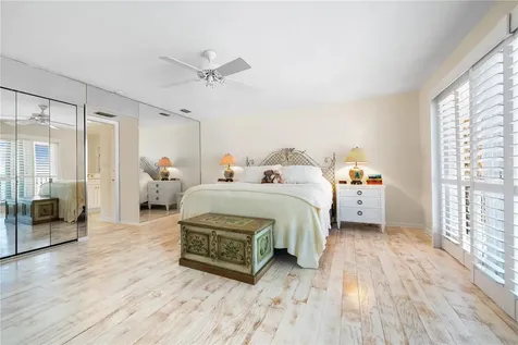 8592 Hidden Lagoon Road Sarasota FL 34242