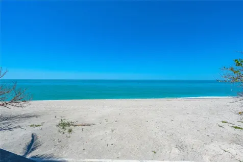 8592 Hidden Lagoon Road Sarasota FL 34242