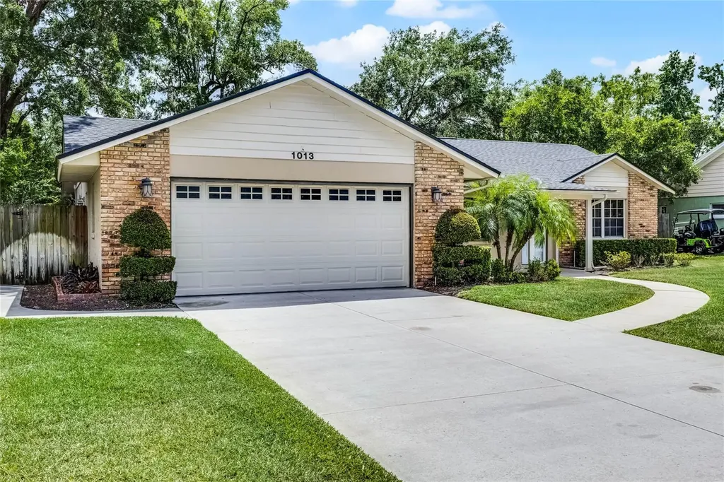 1013 Glensprings Avenue Winter Garden FL 34787