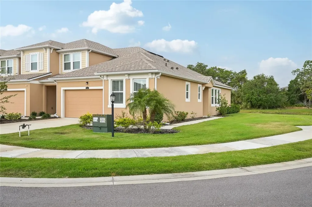 5520 Coachwood Cove Bradenton FL 34211