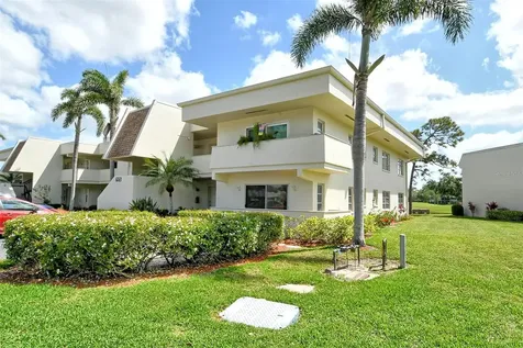 7173 W Country Club Drive N Sarasota FL 34243