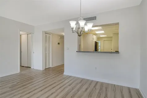 7173 W Country Club Drive N Sarasota FL 34243