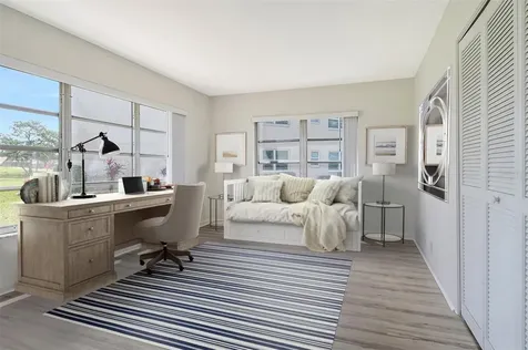 7173 W Country Club Drive N Sarasota FL 34243