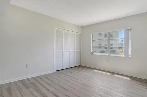 7173 W Country Club Drive N Sarasota FL 34243