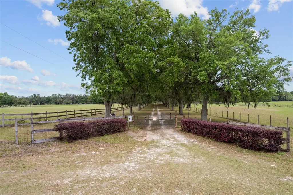 3149 SW 200th Avenue Dunnellon FL 34431