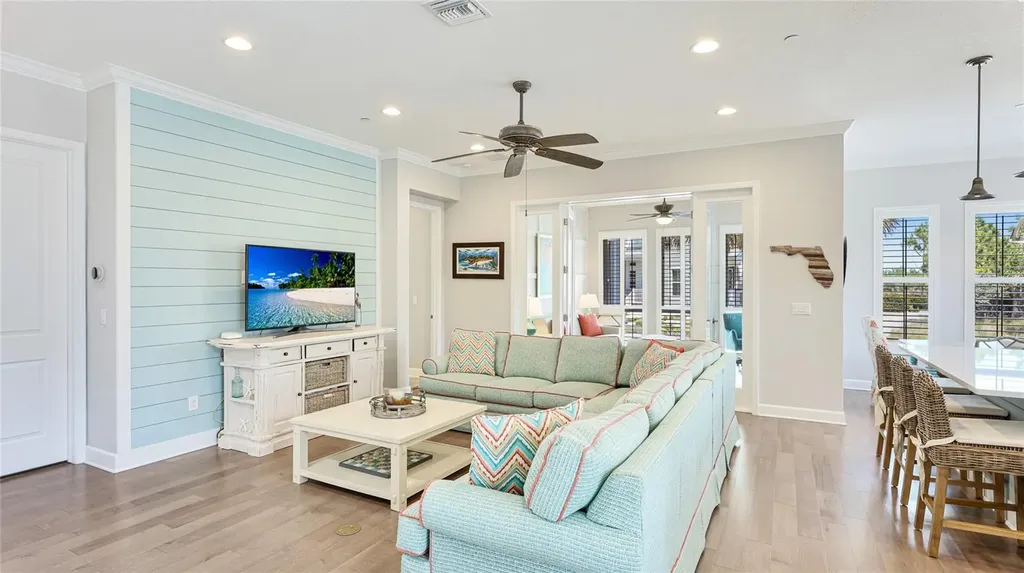 283 Saint Lucia Drive Bradenton FL 34209