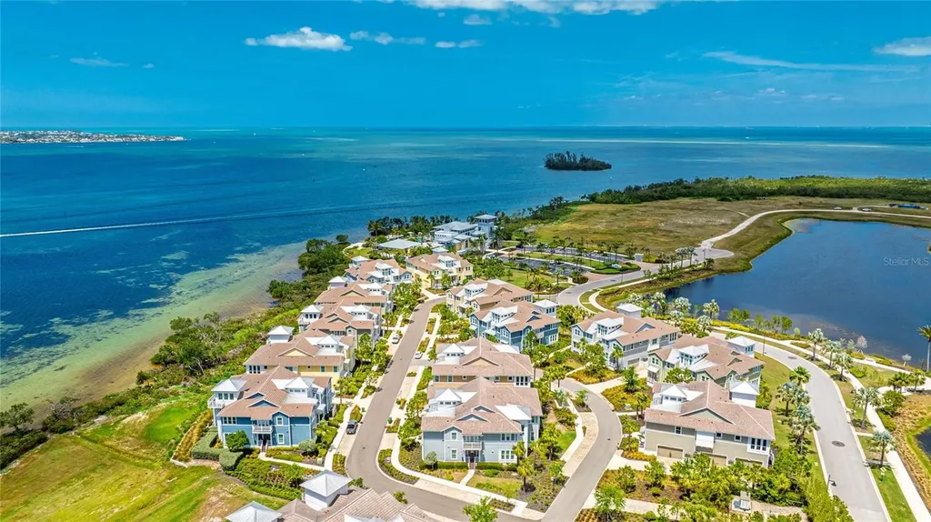 283 Saint Lucia Drive Bradenton FL 34209