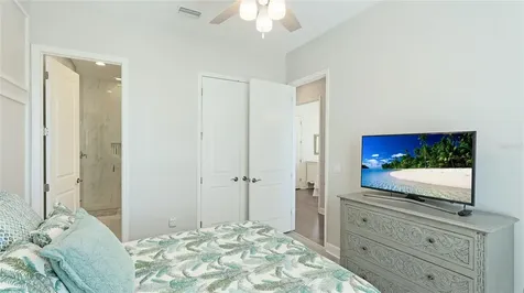 283 Saint Lucia Drive Bradenton FL 34209