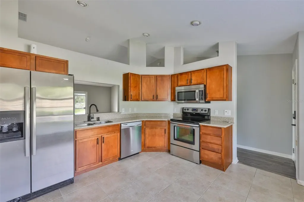 10540 Carloway Hills Drive Wimauma FL 33598