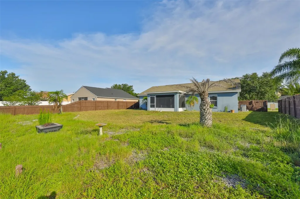 10540 Carloway Hills Drive Wimauma FL 33598