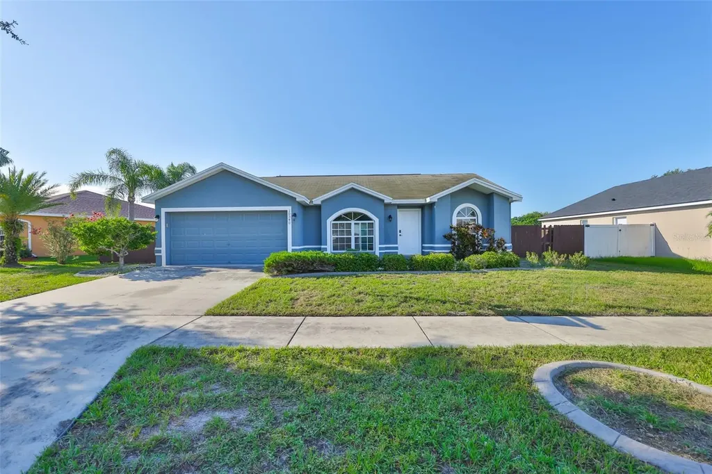 10540 Carloway Hills Drive Wimauma FL 33598