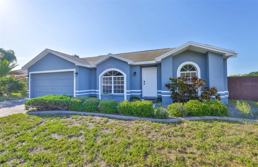 10540 Carloway Hills Drive Wimauma FL 33598