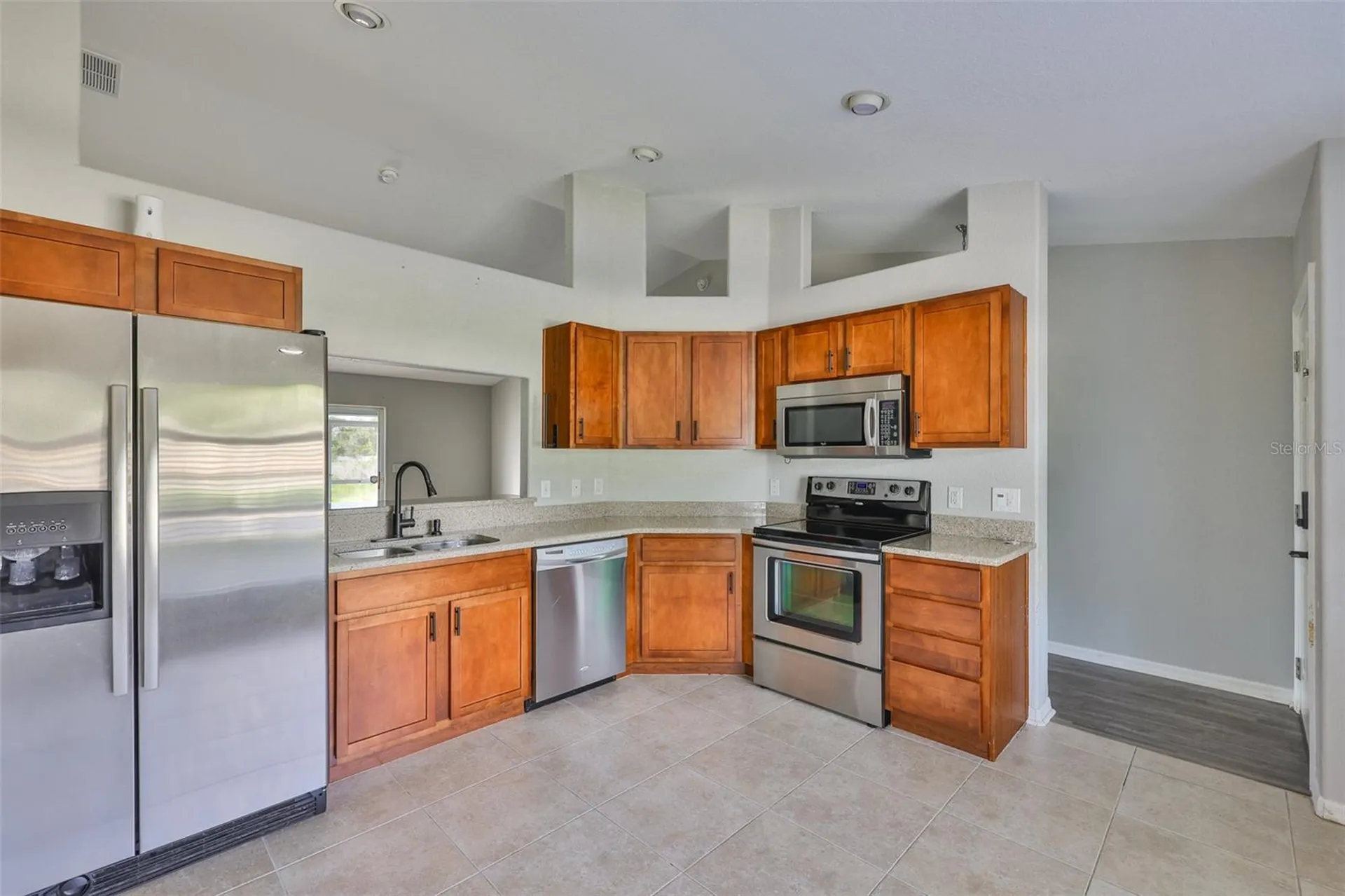 10540 Carloway Hills Drive Wimauma FL 33598