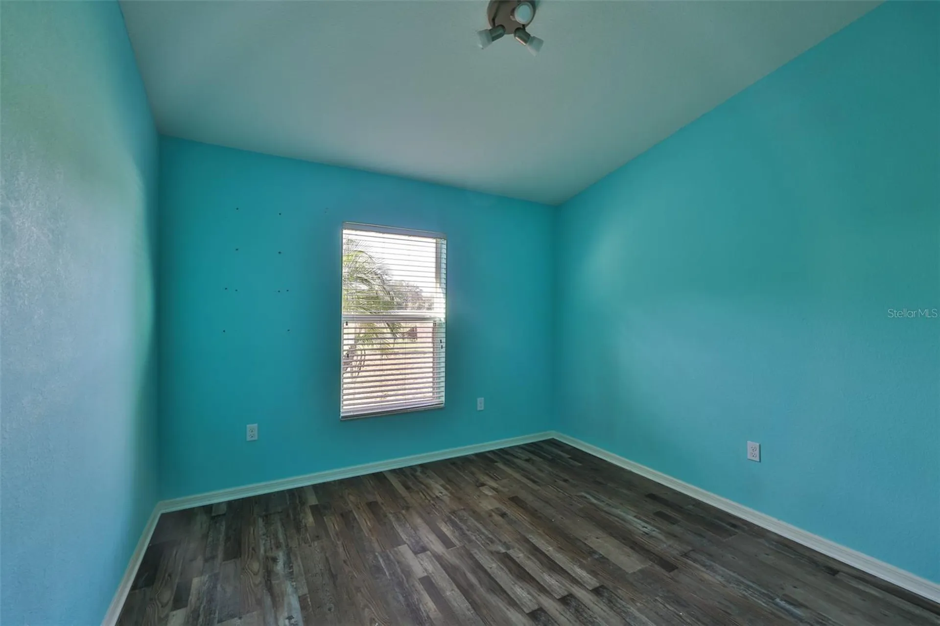 10540 Carloway Hills Drive Wimauma FL 33598