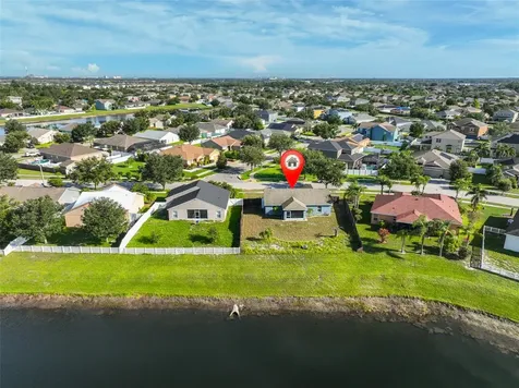 10540 Carloway Hills Drive Wimauma FL 33598