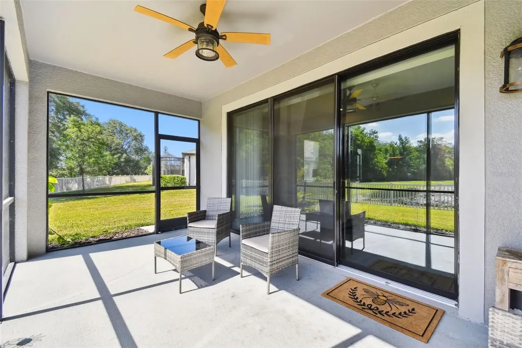 19325 Hawk Valley Drive Tampa FL 33647