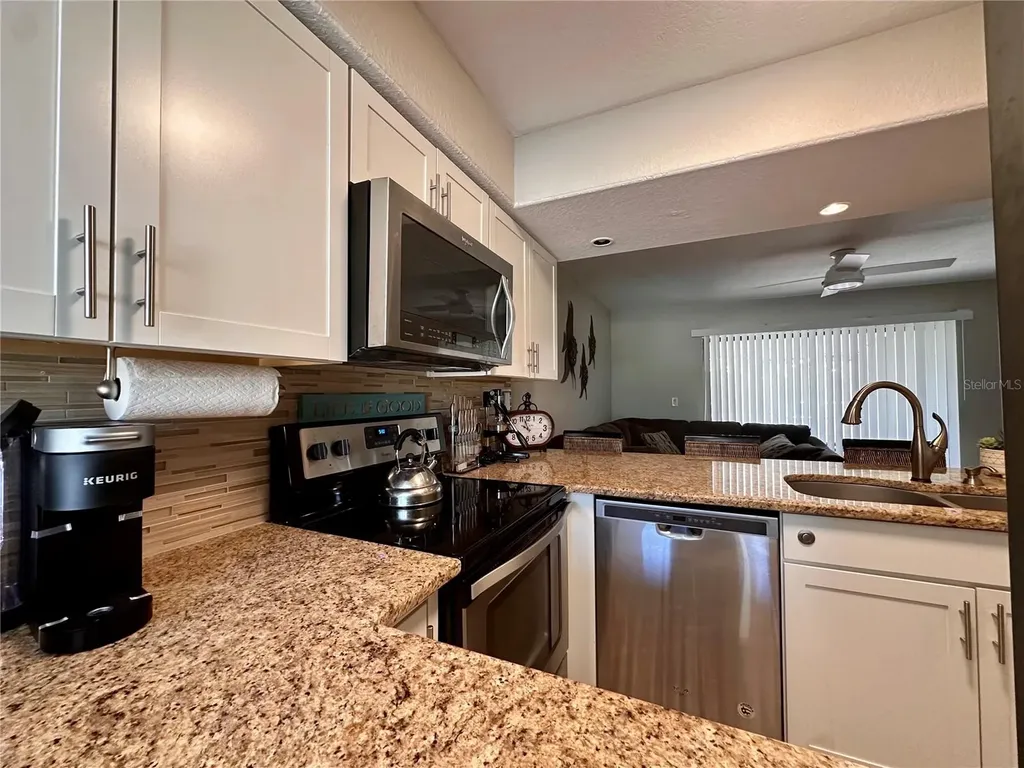 4923 25th Street W Bradenton FL 34207