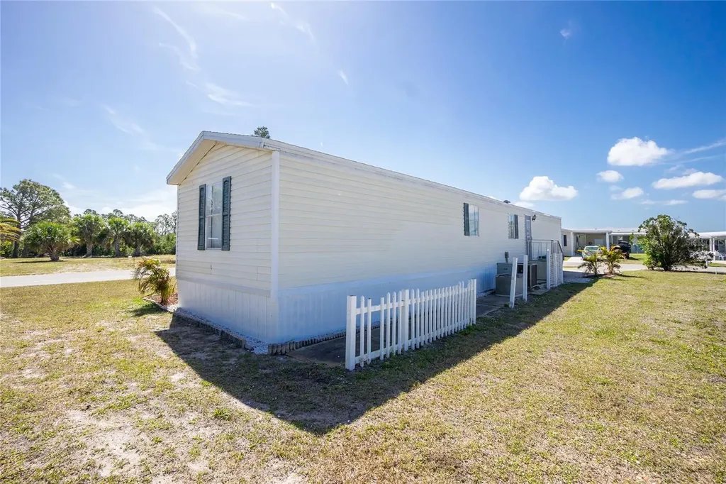 7364 Tisa Avenue Port Charlotte FL 33981