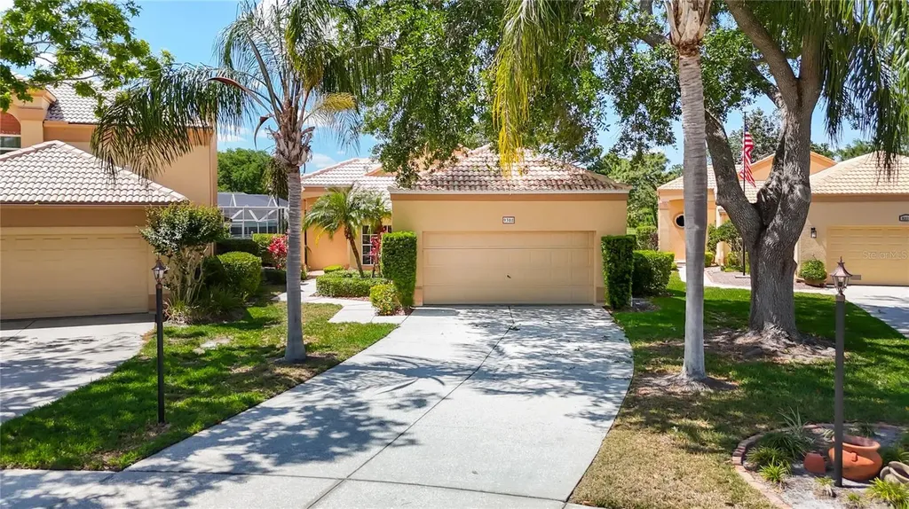 9308 Fairway Lakes Court Tampa FL 33647
