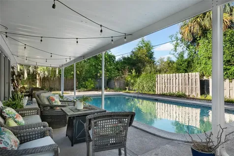1909 NW 36th Drive Gainesville FL 32605