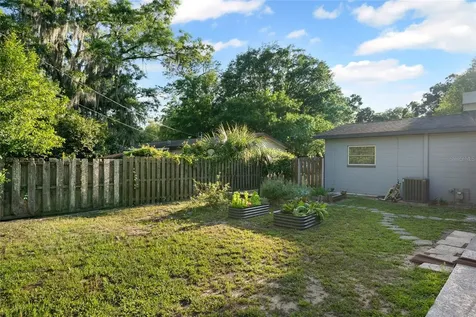 1909 NW 36th Drive Gainesville FL 32605
