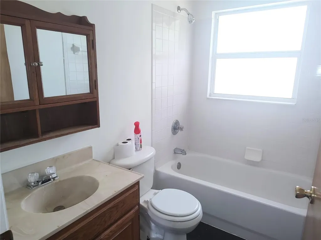 540 W Mathis Avenue Deland FL 32720