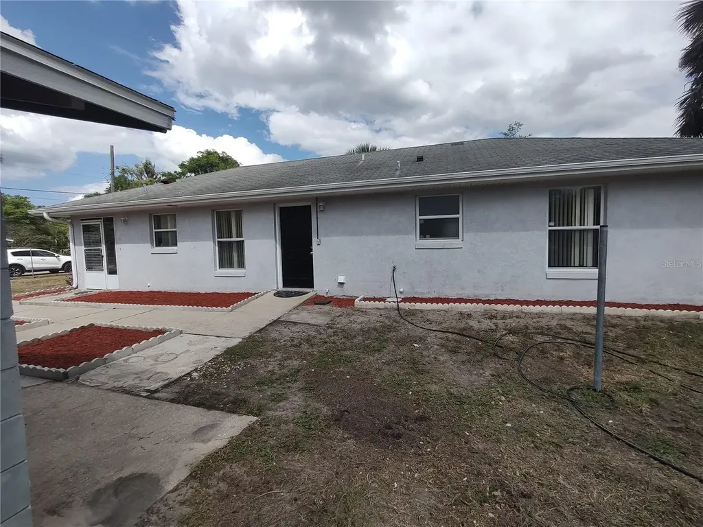 540 W Mathis Avenue Deland FL 32720