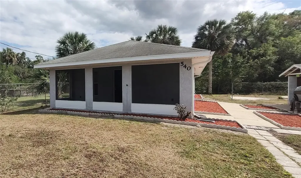 540 W Mathis Avenue Deland FL 32720