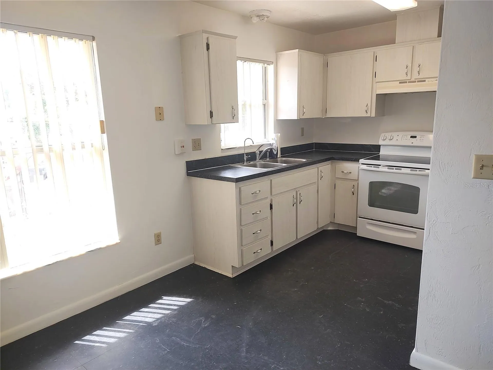 540 W Mathis Avenue Deland FL 32720