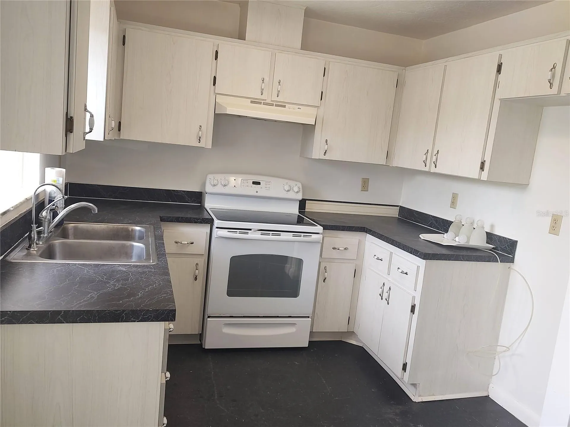 540 W Mathis Avenue Deland FL 32720